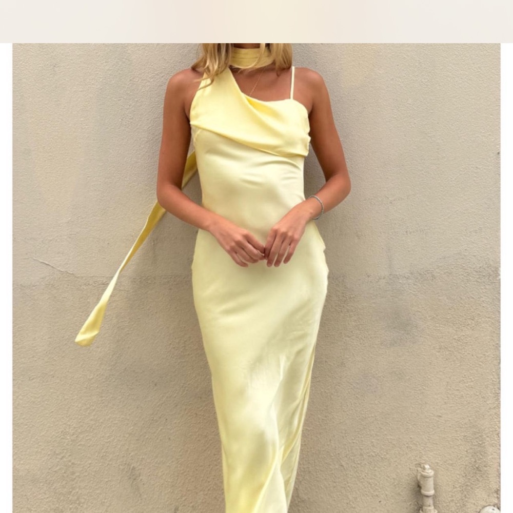 Yellow Satin maxi dress with scarf isabelle’s cabinet